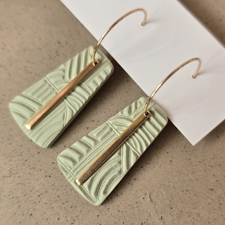 Dana green Gold unieke handgemaakte oorbellen 3