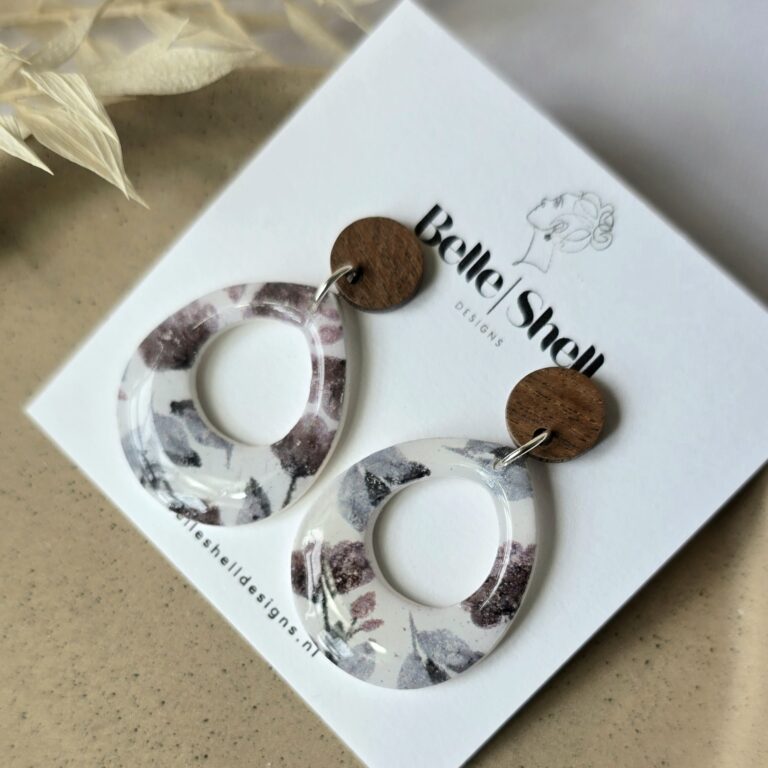 Emmy wood unieke handgemaakte oorbellen 2