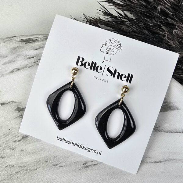 Handgemaakte unieke oorbellen Mona Zwart glossy 1 Oorbellen 'Mona Zwart Glossy'