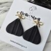 Handgemaakte unieke oorbellen Tori Zwart 2 Oorbellen 'Tori Zwart'