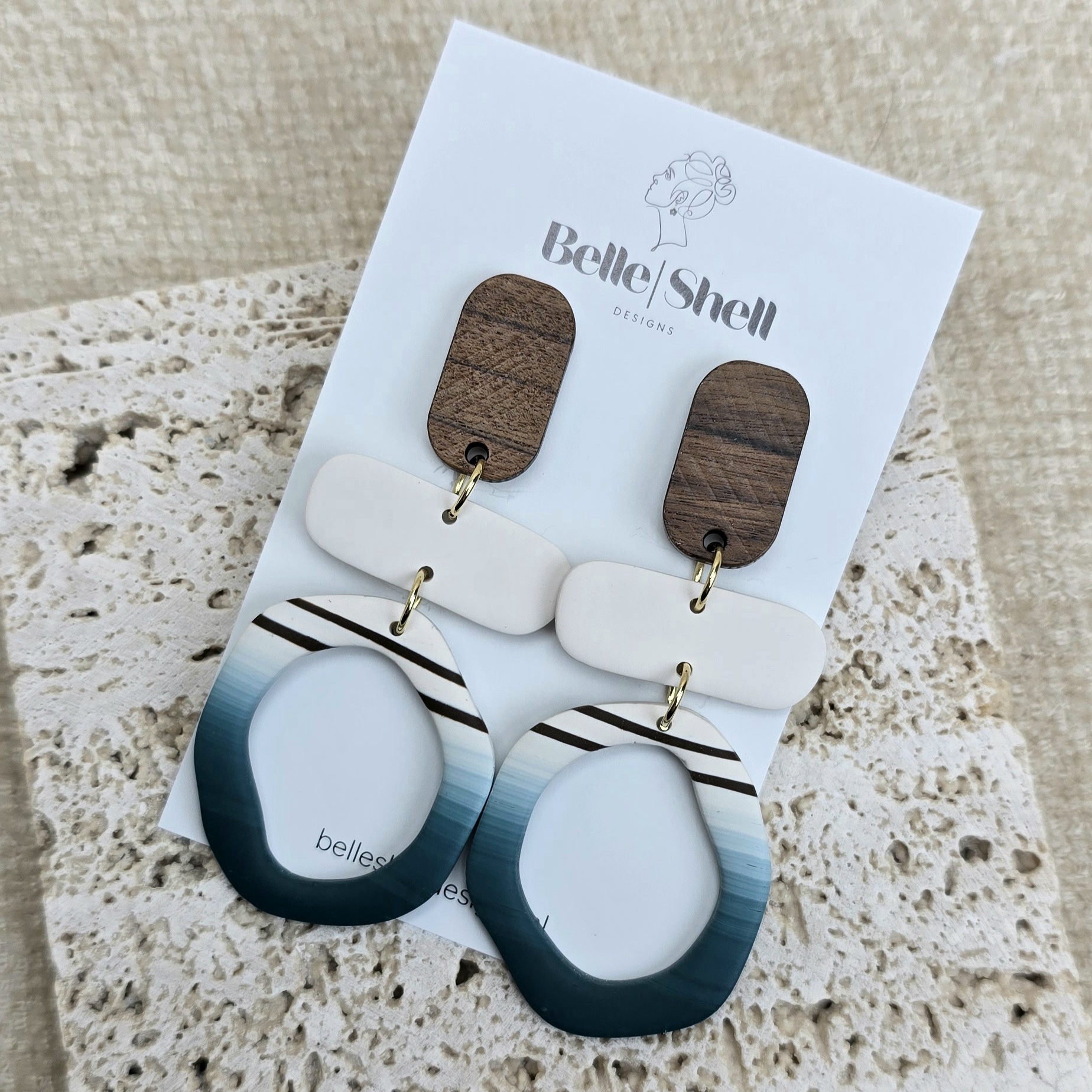 Handgemaakte oorbellen Uniek Ophelia Teal mat 1(1) Oorbellen 'Ophelia Teal Mat'