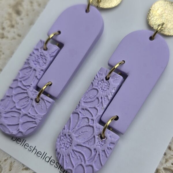 Oorbellen 'Nola Lilac'